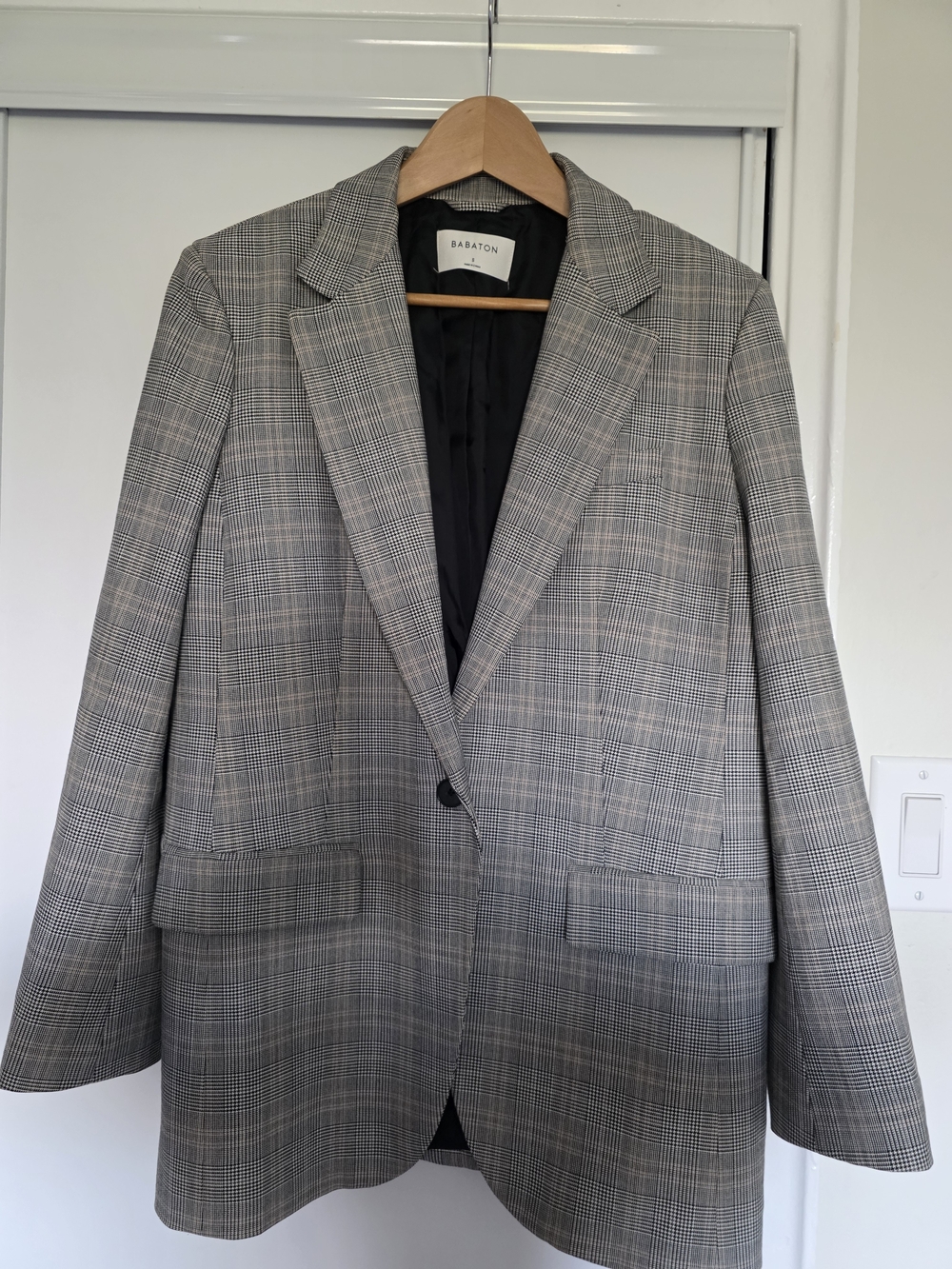 Babaton Glen Plaid Notch-Lapel Blazer in Gray